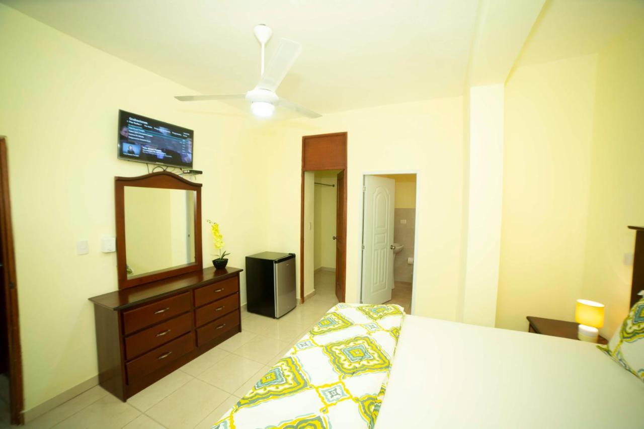 Hotel Enrique I Gazcue, Bed And Breakfast Santo Domingo Exterior photo
