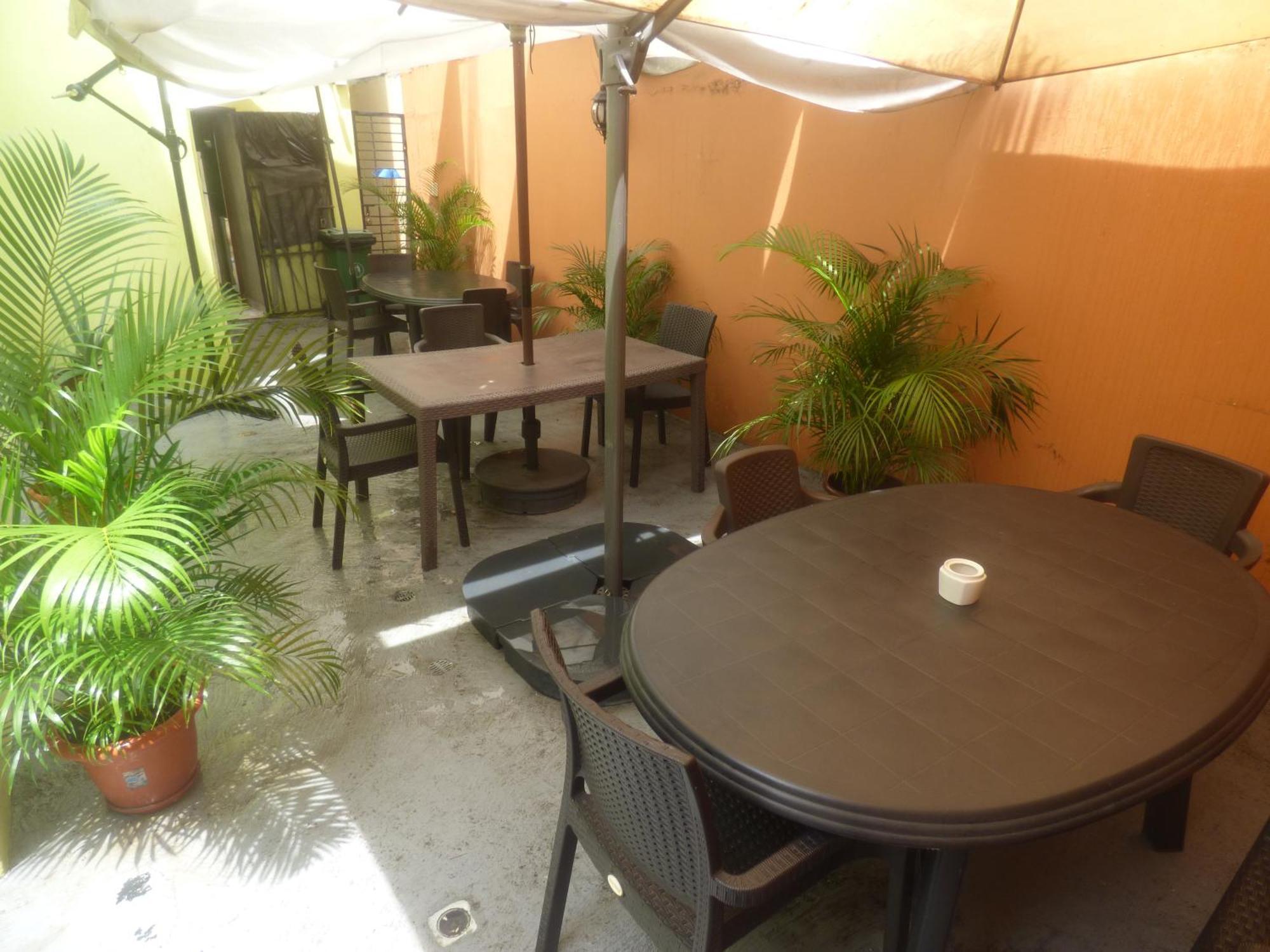 Hotel Enrique I Gazcue, Bed And Breakfast Santo Domingo Exterior photo